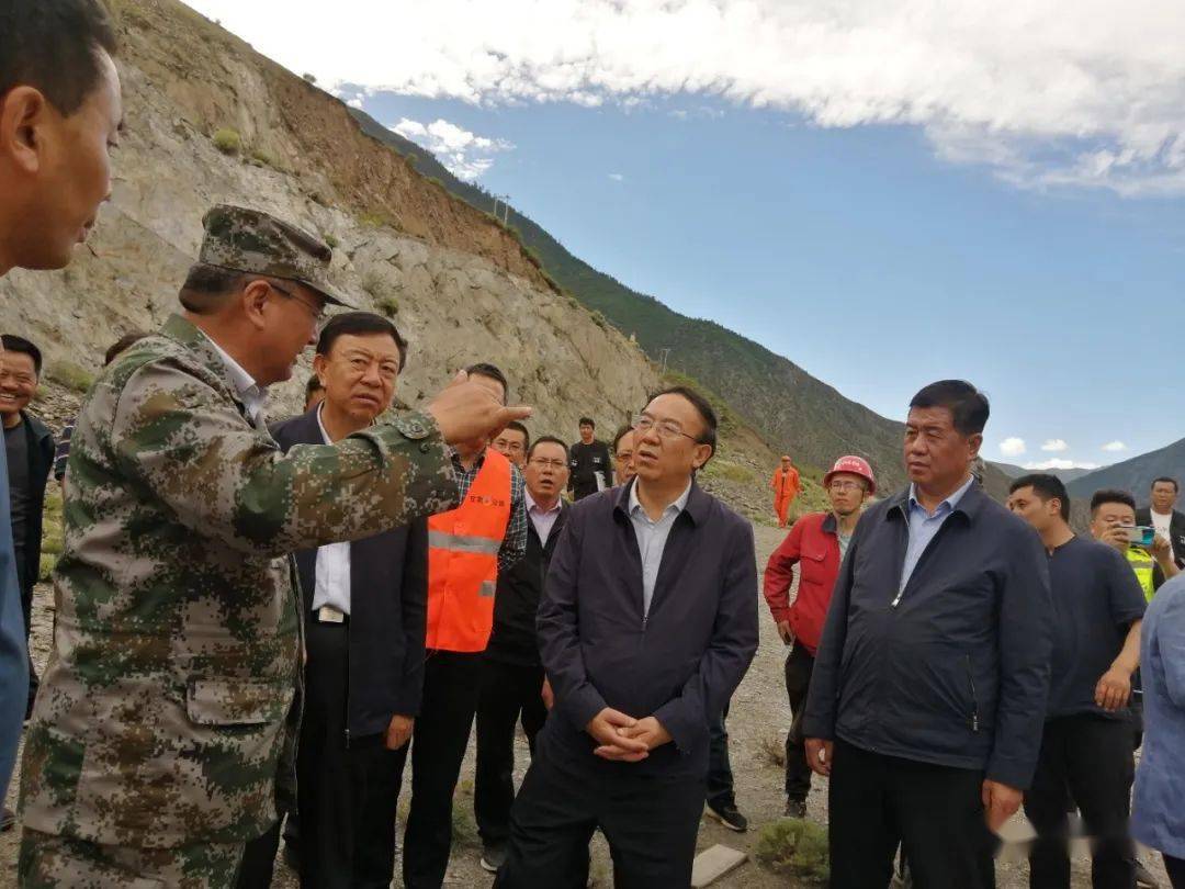 迭部县领导团队引领地方发展新篇章